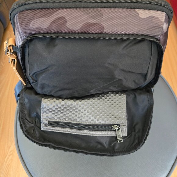 TUMI Parrish Laptop Backpack Ballistic Nylon Leather Khaki Camo (Unisex) - Picture 15 of 16